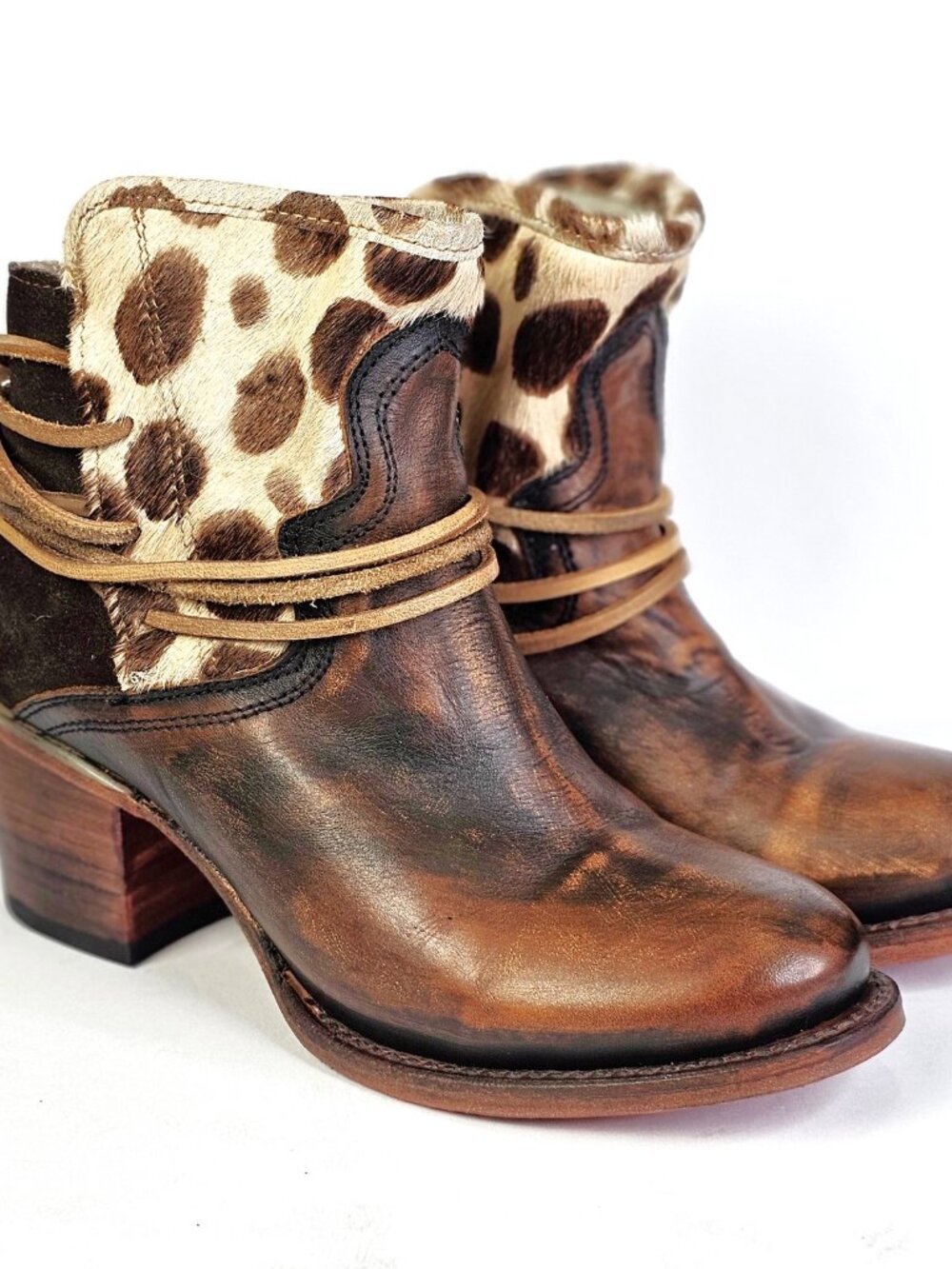 Freebird By Steven Casey US 8.5 Leather Haircalf Tassle Brown Ankle Boots - Picture 10 of 10